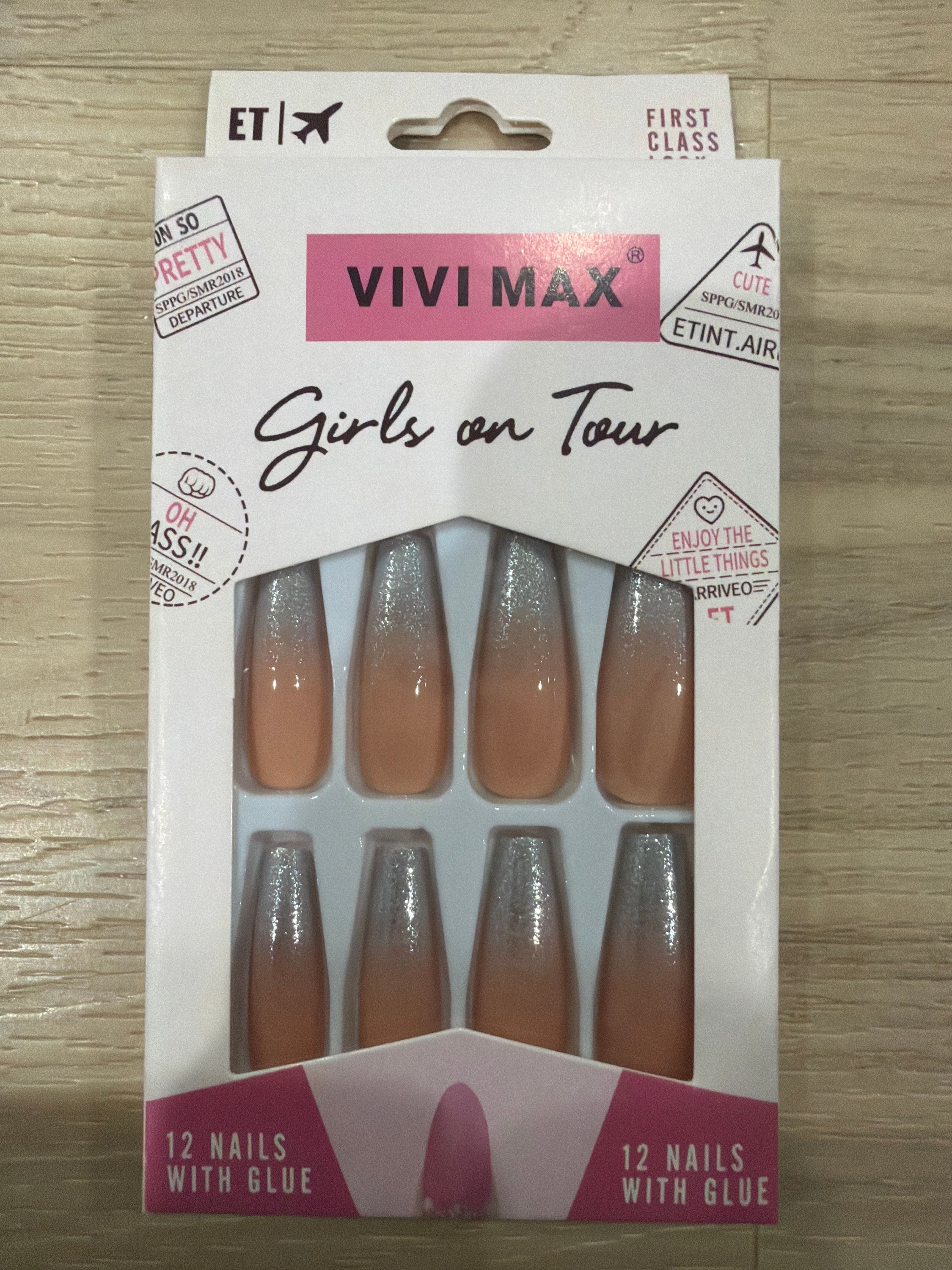 Vivi Max Nail - Nude With Silver Tip Design 