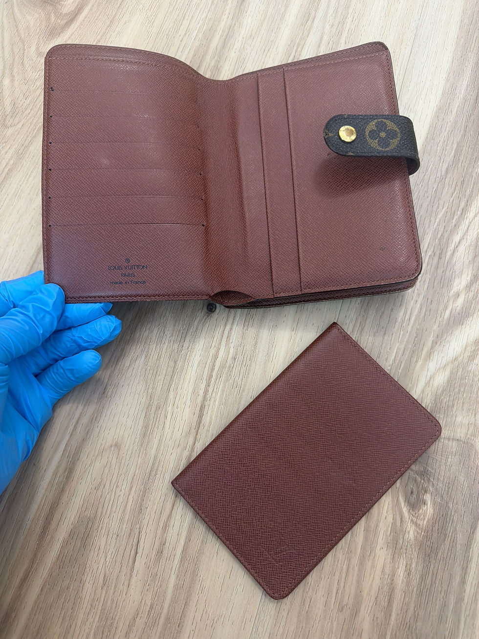 Thumbnail: Louis Vuitton Monogram Porte Papiers Zippé