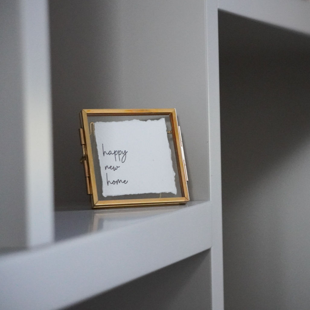 happy new home - staand