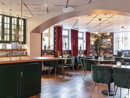 Welcome to Hotell Arkad, your second home in the heart of Västerås!