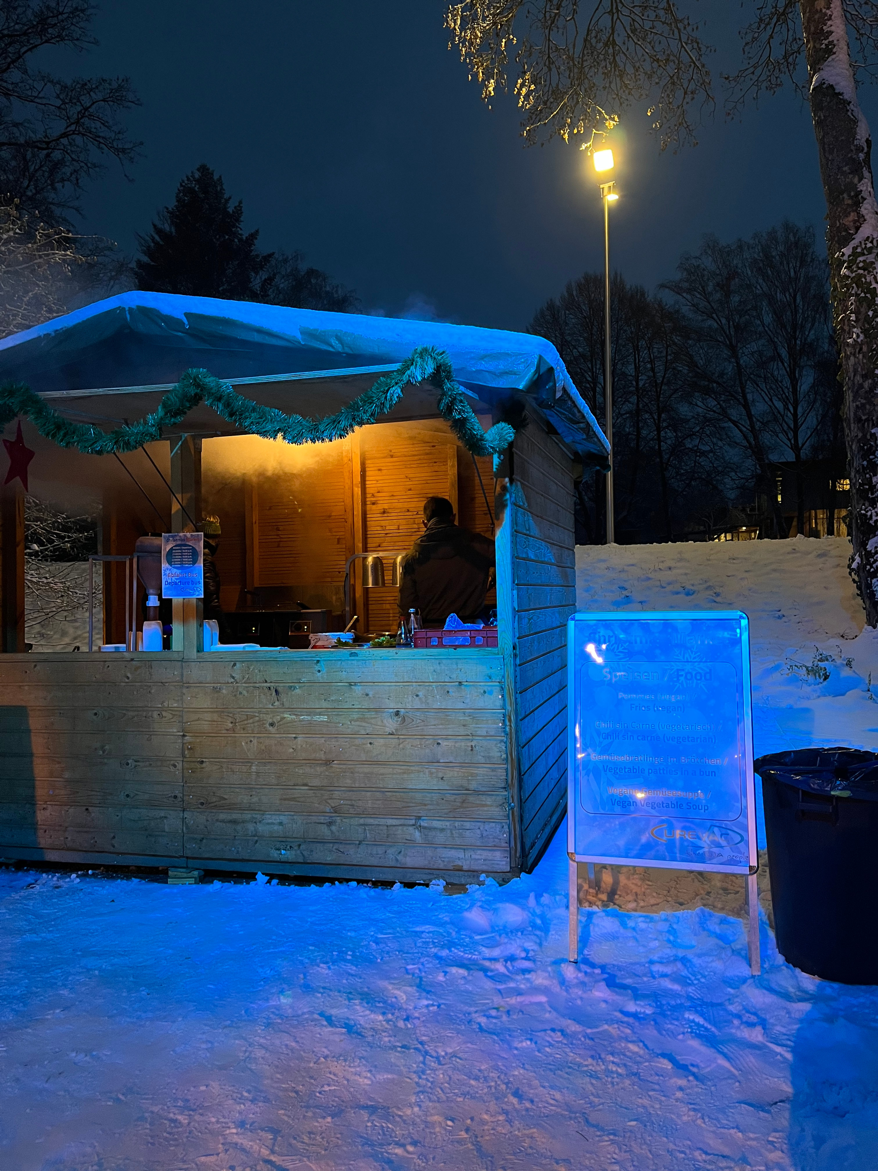 Verkaufshütte Holz