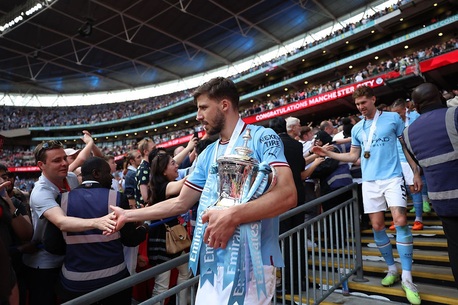 Bobby Moore Stairs im Stadion – exklusiver Zugang für VIP-Gäste bei Hospitality-Events, die den Weg zu erstklassigen Sitzplätzen und luxuriösen Servicebereichen führen.