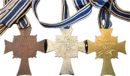 mothers cross medals 2.png