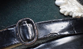 Heer Officer's visor cap 3.jpg