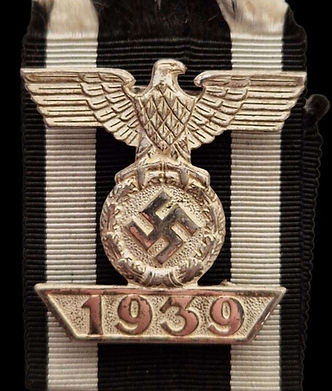 WW2 Spange 4_edited.jpg