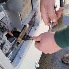 Flushing hot water heater