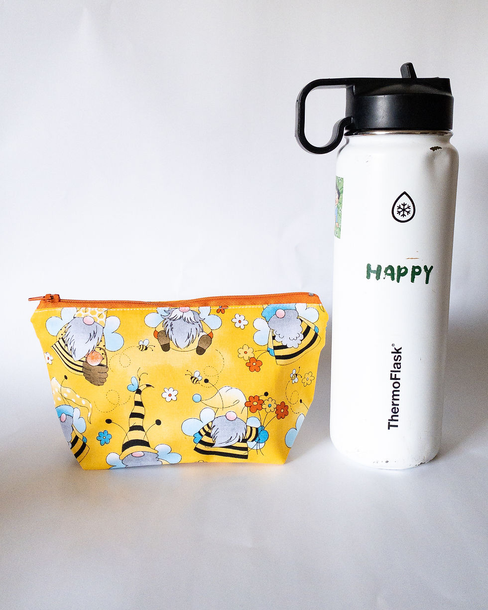 Thumbnail: Zipper Pouch - Bee Gnomies