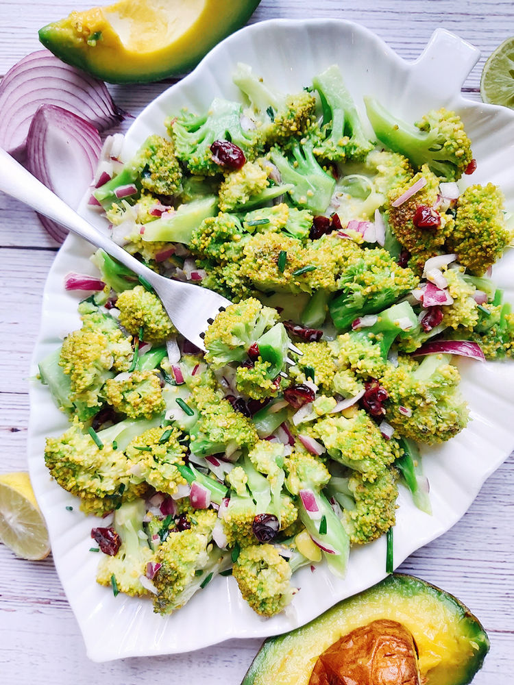 Creamy Avocado Broccoli Salad With Cranberries, Red Onions & Vegan Mayo
