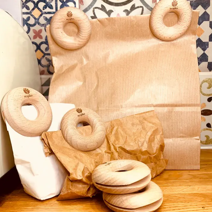 Thumbnail: Wooden Doughnut Food Clip