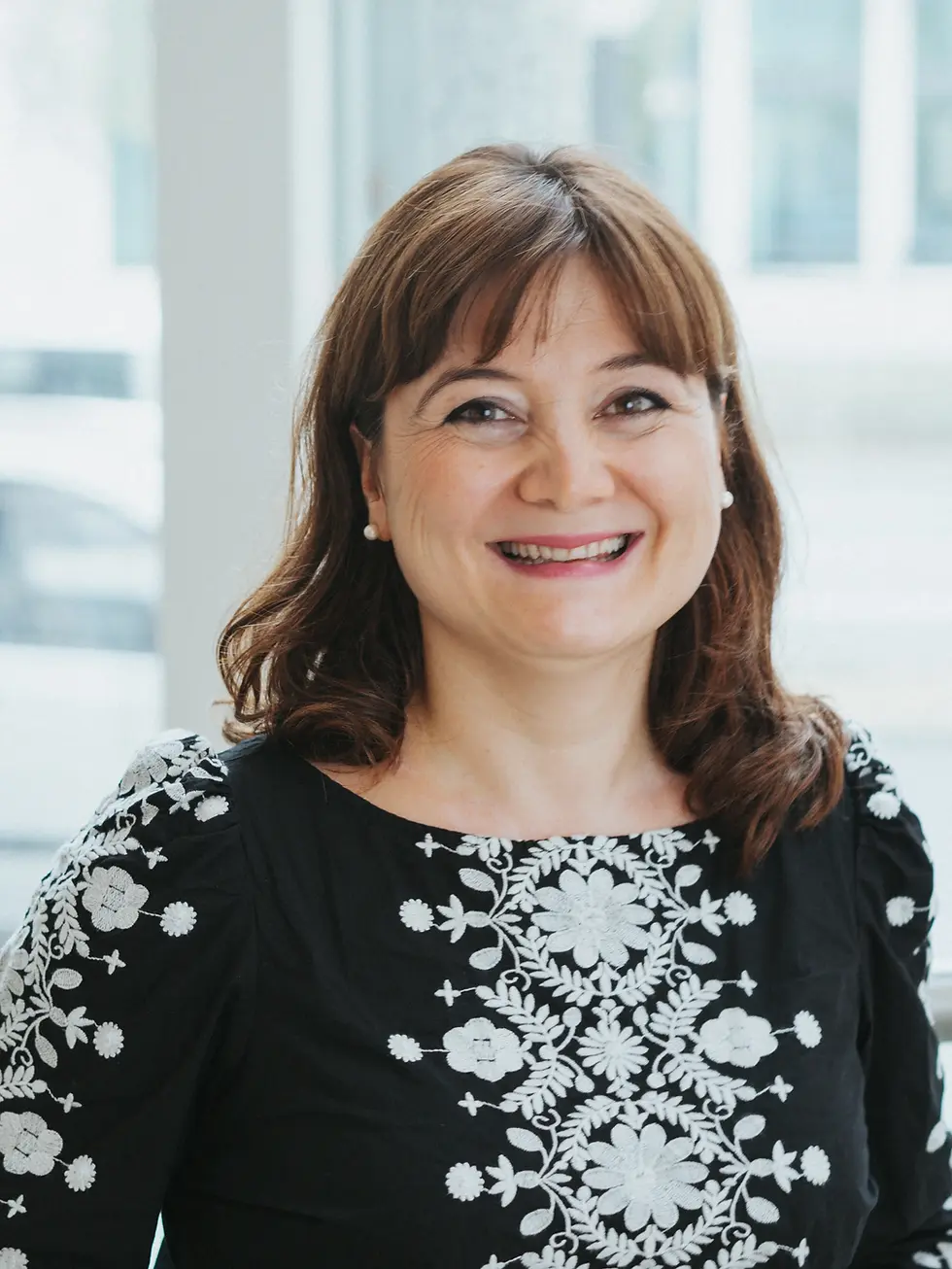 Dr. Lela Grießbach.webp