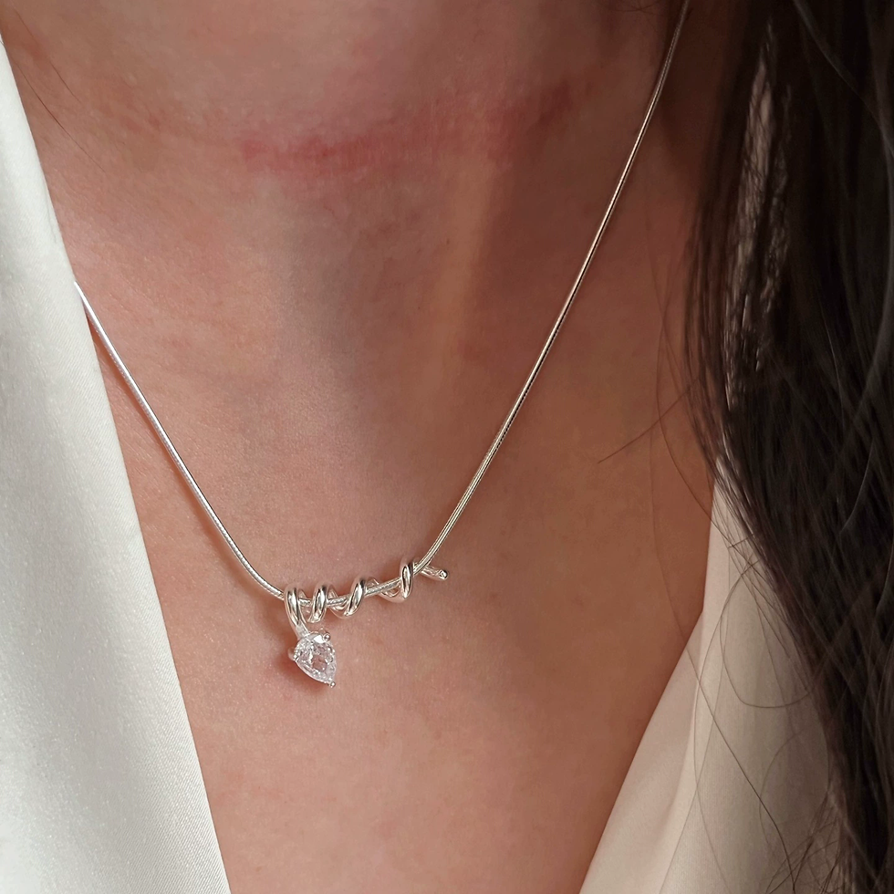 Thumbnail: NEUZA 925 Silver Necklace – Minimalist and Authentic