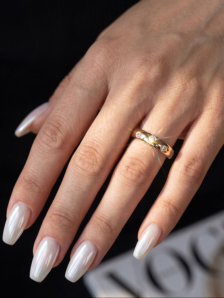 Thumbnail: LUANA ring with a 0.03-carat round moissanite diamond