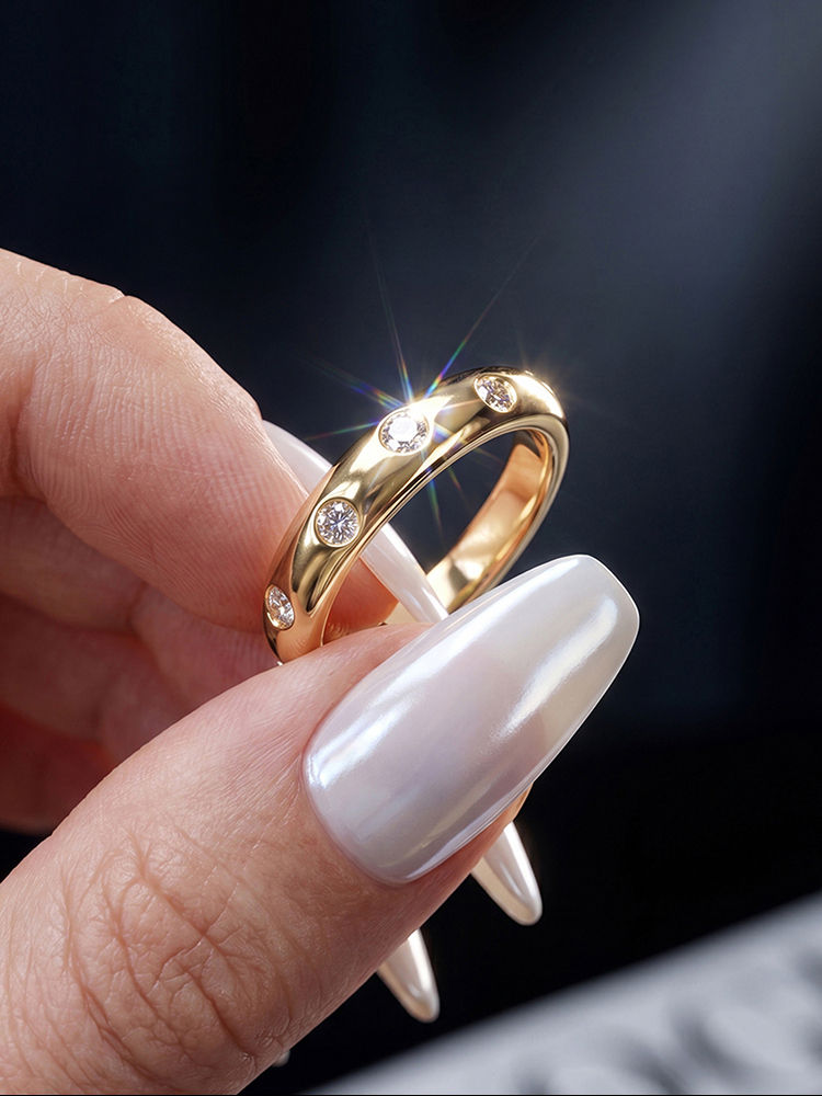 Thumbnail: LUANA ring with a 0.03-carat round moissanite diamond