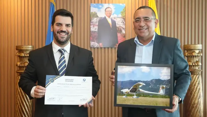 Personas con diplomas