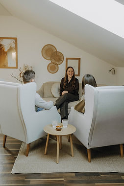 natuerlicht-Fotografie-Andrea-Neubauer-Business-Katharina-Sommerauer-lingonberrytalks-Home