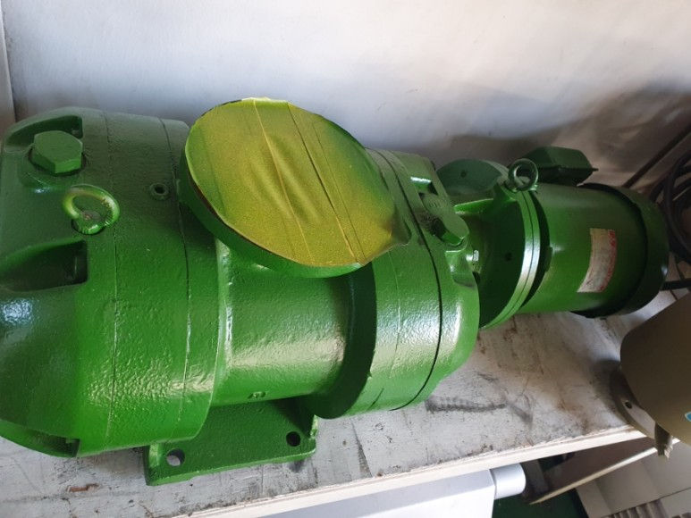 섬네일: OSAKA BOOSTER PUMP RD302 2마력 오사카 루츠 진공펌프