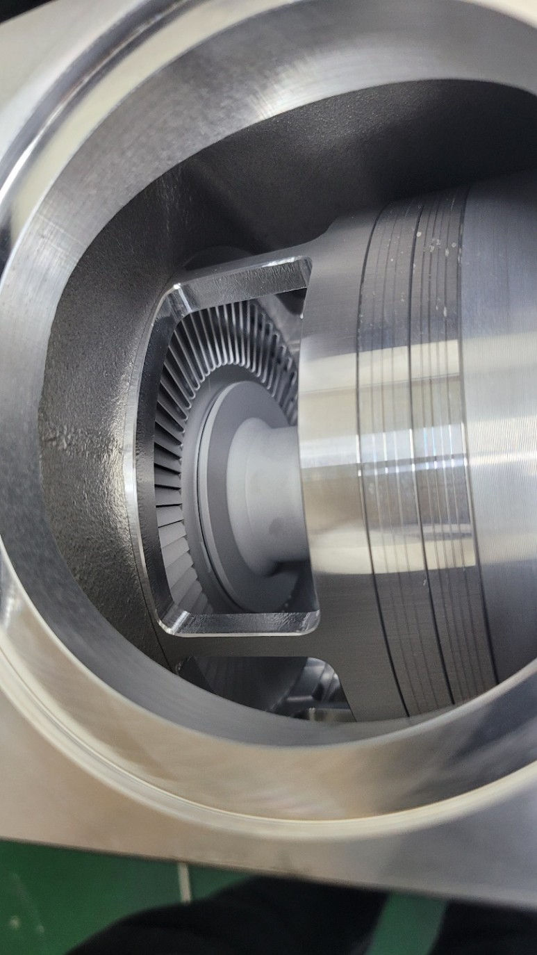 섬네일: Oerlikon Leybold TURBOVAC TW220/150 S 터보진공펌프