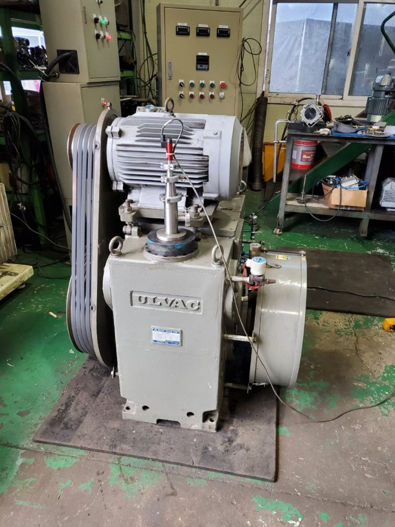 섬네일: 알박 피스톤 진공펌프 ULVAC PKS-070