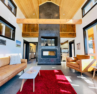 Eagle Cap Farms Living Room