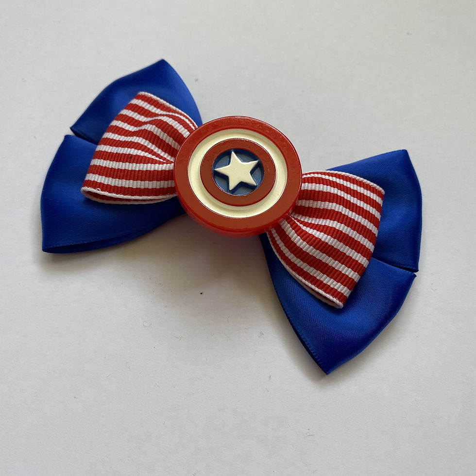 Thumbnail: Captain America inspired hair bow