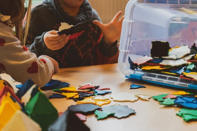 Foto van spelende kinderen
