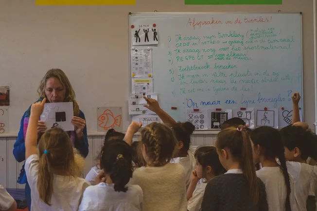 Foto van spelende kinderen