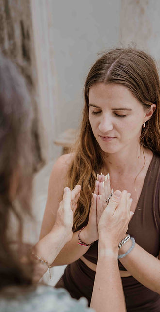 Reiki student receiving an attunement