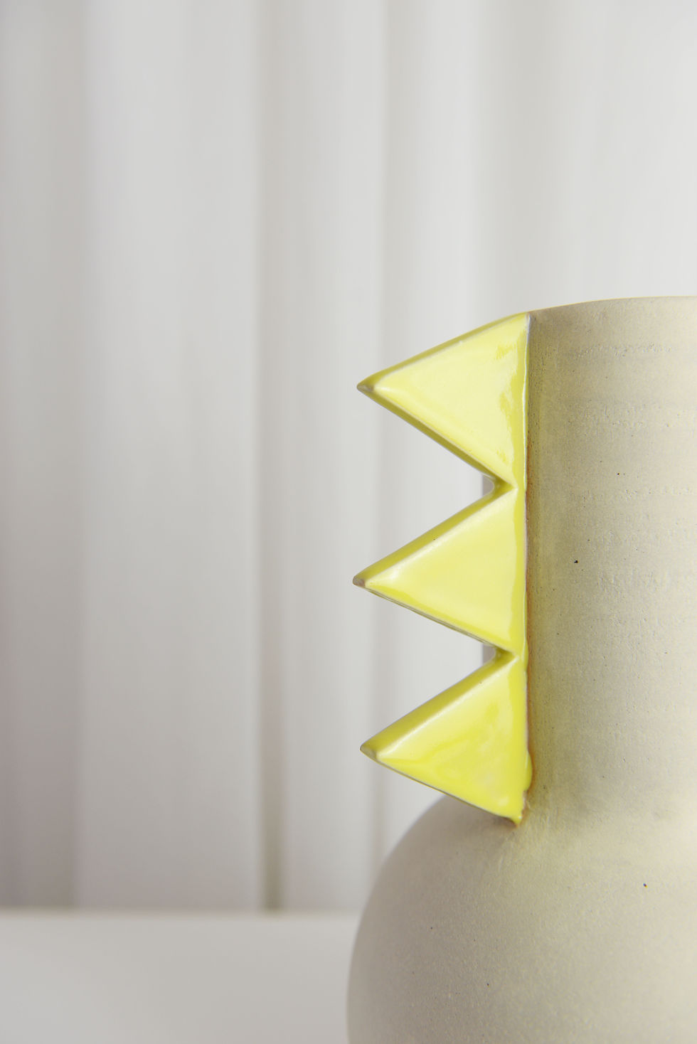 Miniature : Vase jaune triangles