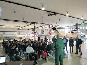 A.A.A. - Aviatori d’Italia di Vasto con studenti del Mattei e del Mattioli al 31° Stormo di Ciampino