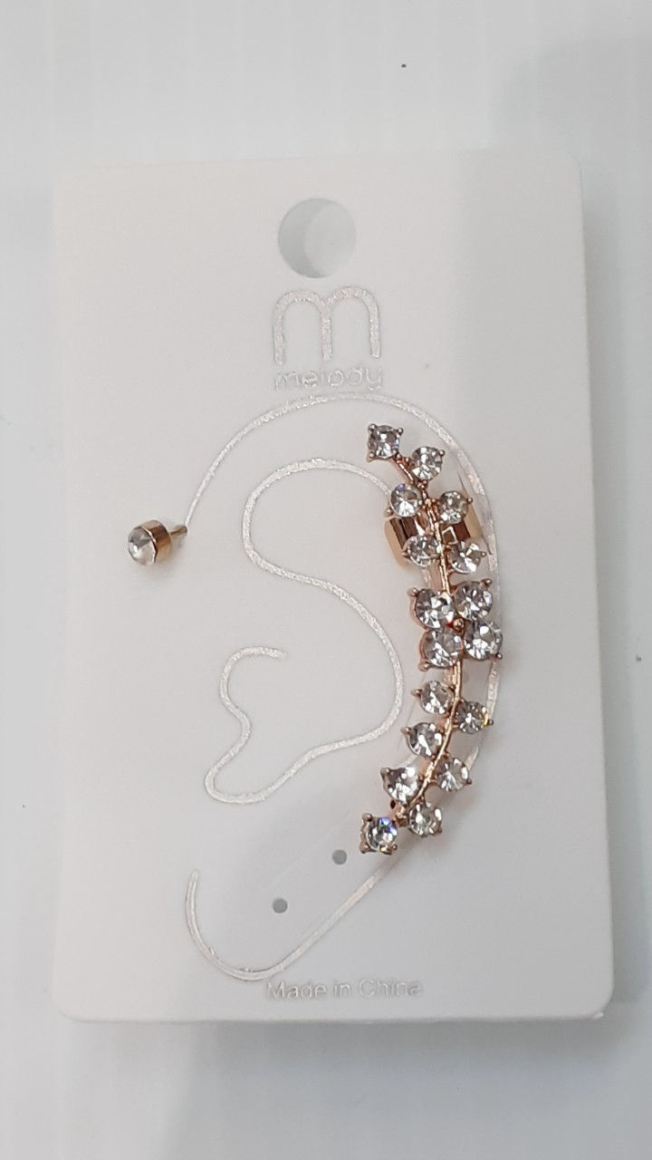 Miniatura: Variedad de estilos de ear cuff earrings 