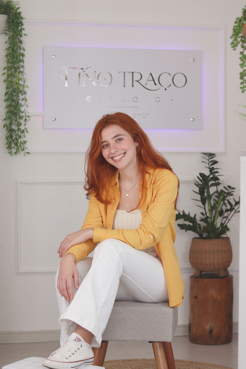 Conheça a Artista: Bru Mehandi