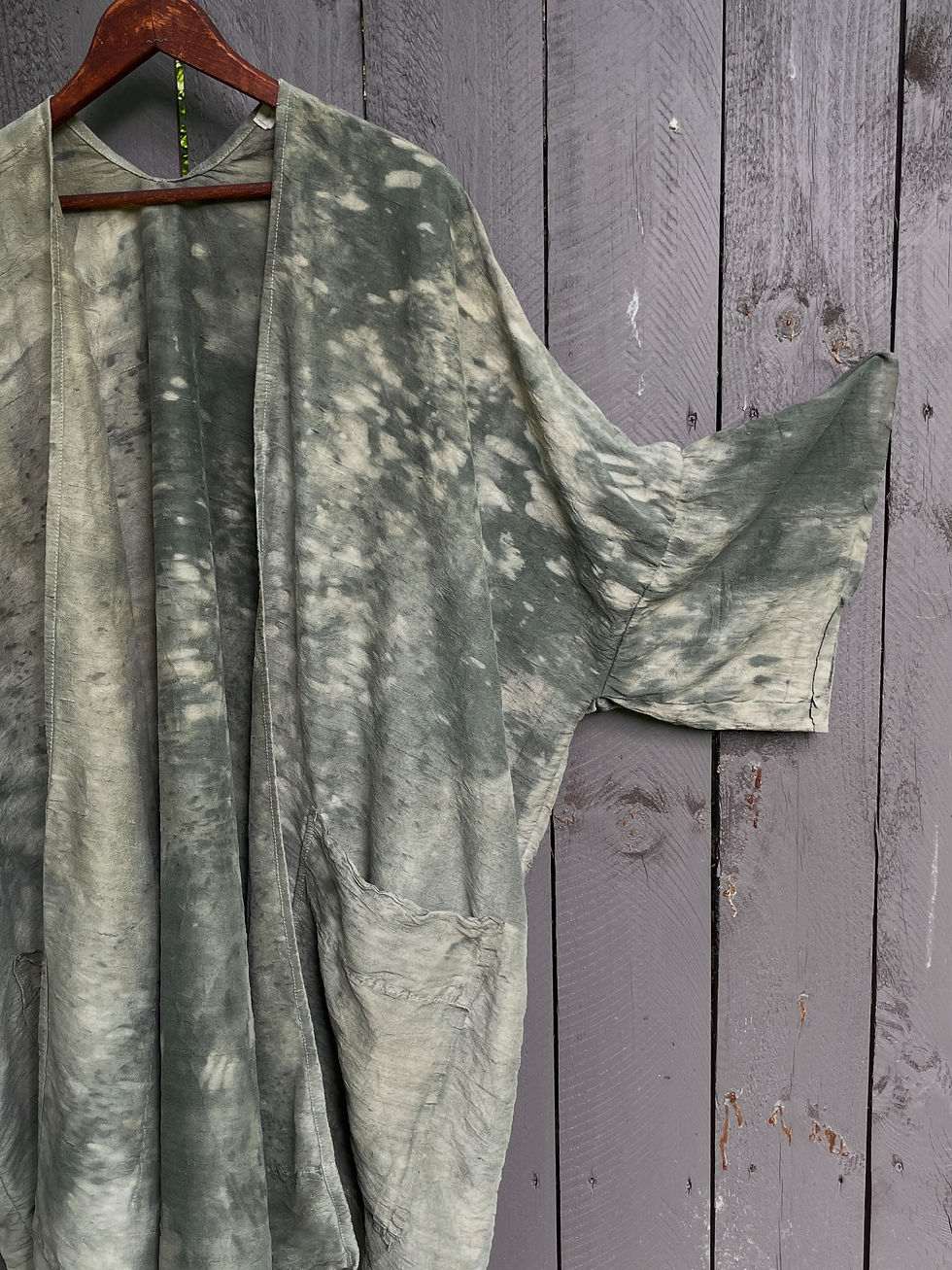 mugwort infused robe III