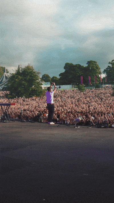 Festival tour footage of Scouting for Girls captured by LÛX Media – high-energy live crowd moments from UK