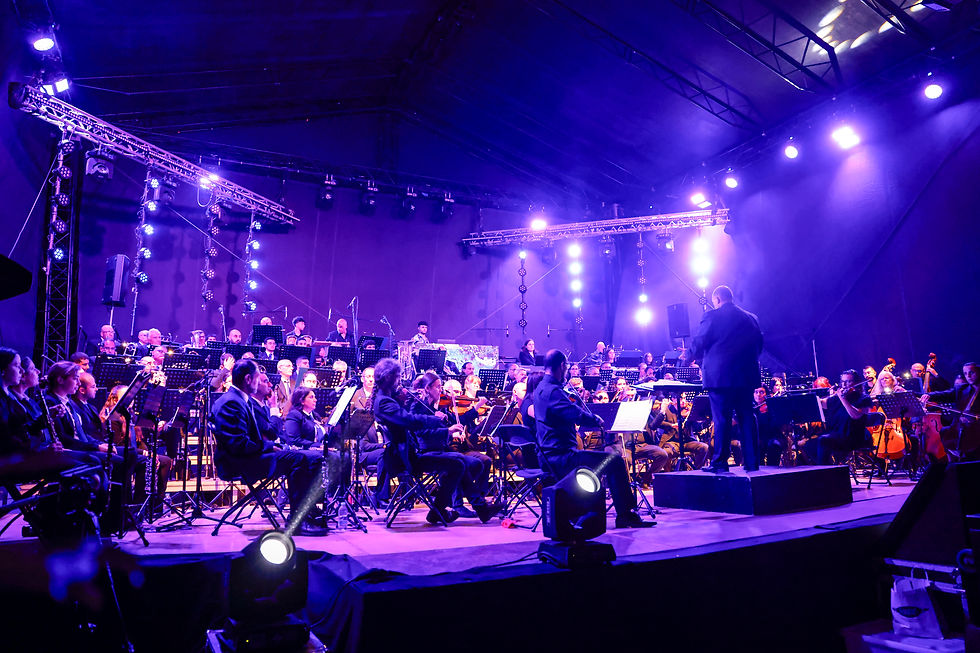 Echoes-One Square One Symphony