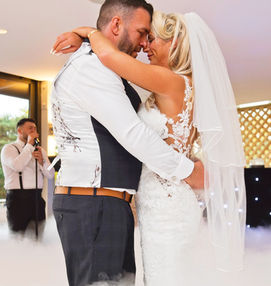 First dance, vocalist and dry ice.