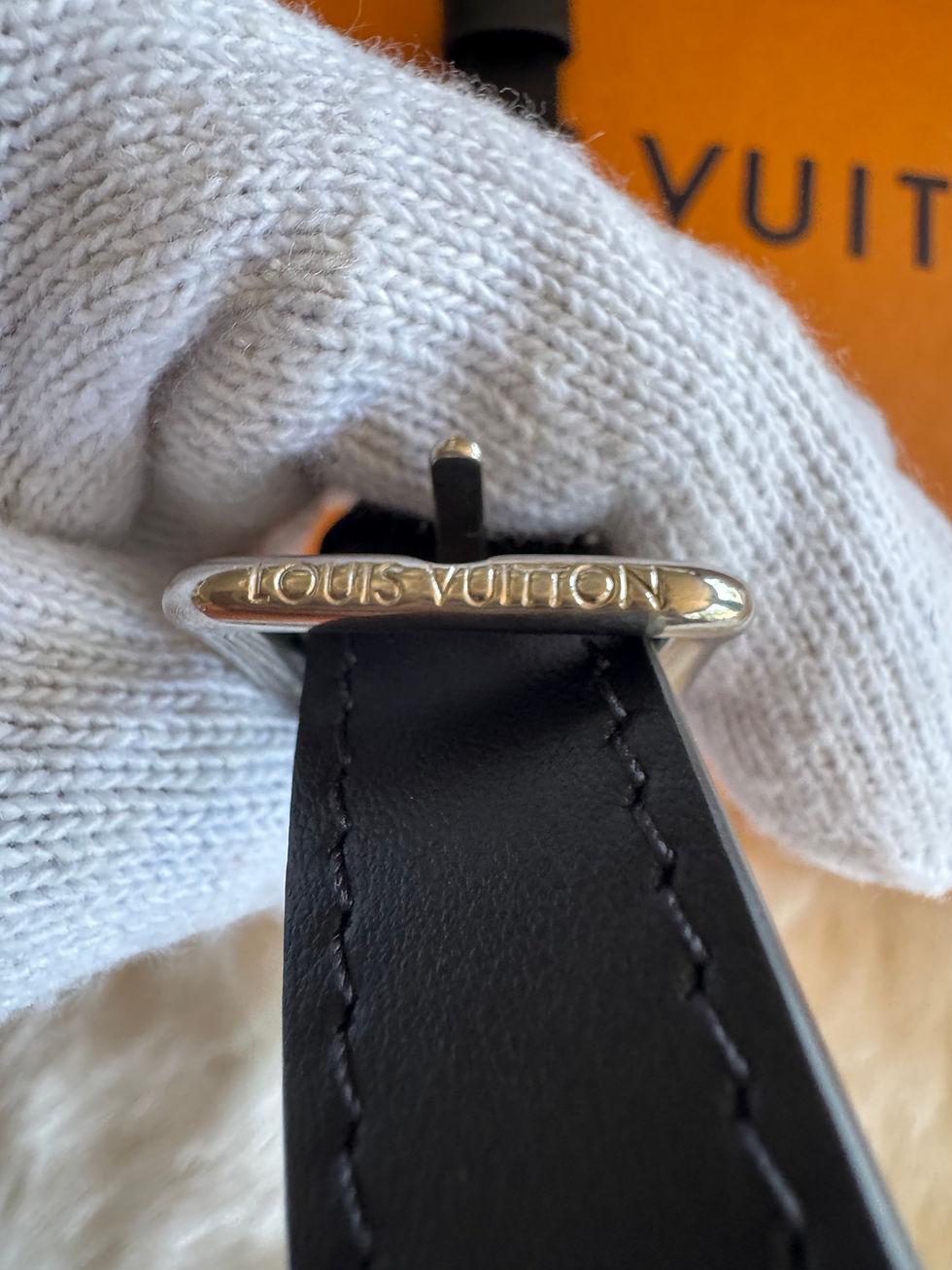 Thumbnail: Strap - black leather with silver hardware
