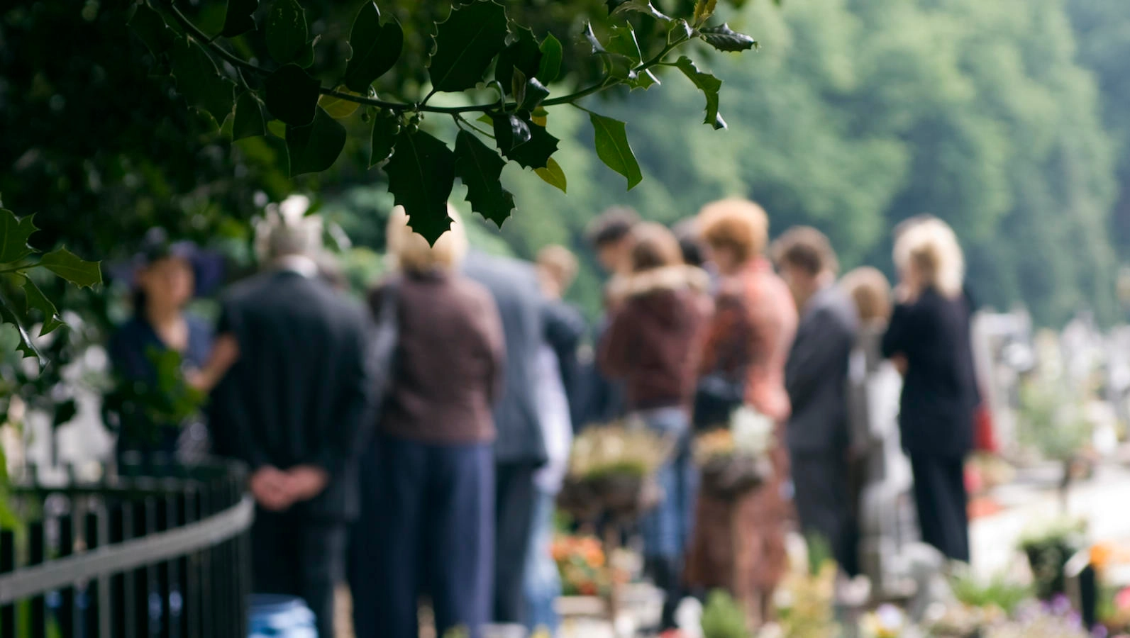 mourn-funeral-1593x900.webp
