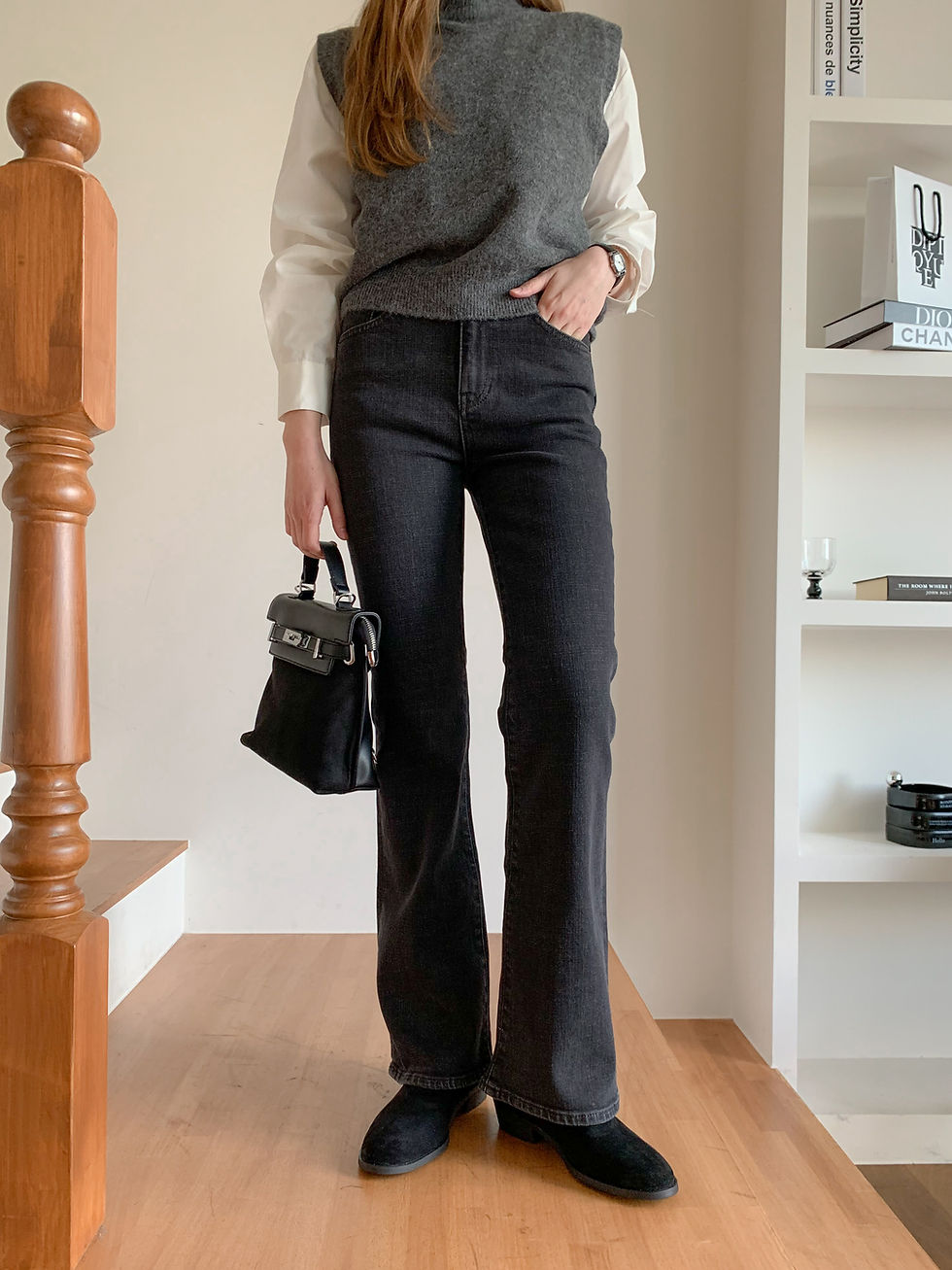 Thumbnail: [Rêverit] - Buckle Mini Shoulder Bag (2 Colours)