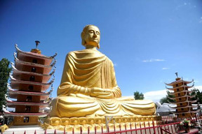 pagode-noyant_4785409.jpeg