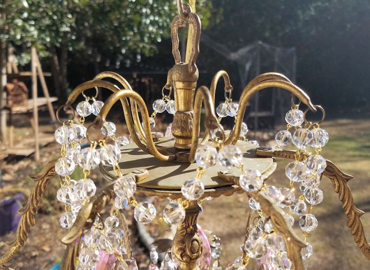 Thumbnail: Antique Roses Basket Chandelier