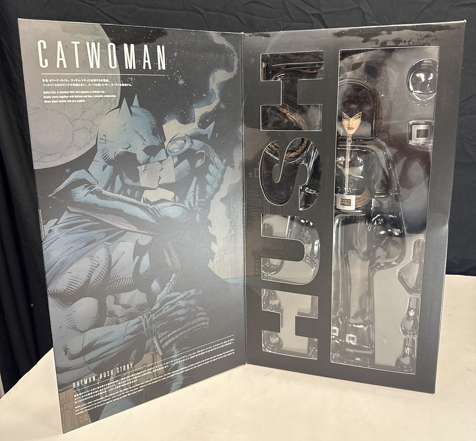Thumbnail: Medicom Toy Real Action Heroes Batman Hush Catwoman 1/6 Scale 12” Figure NEW