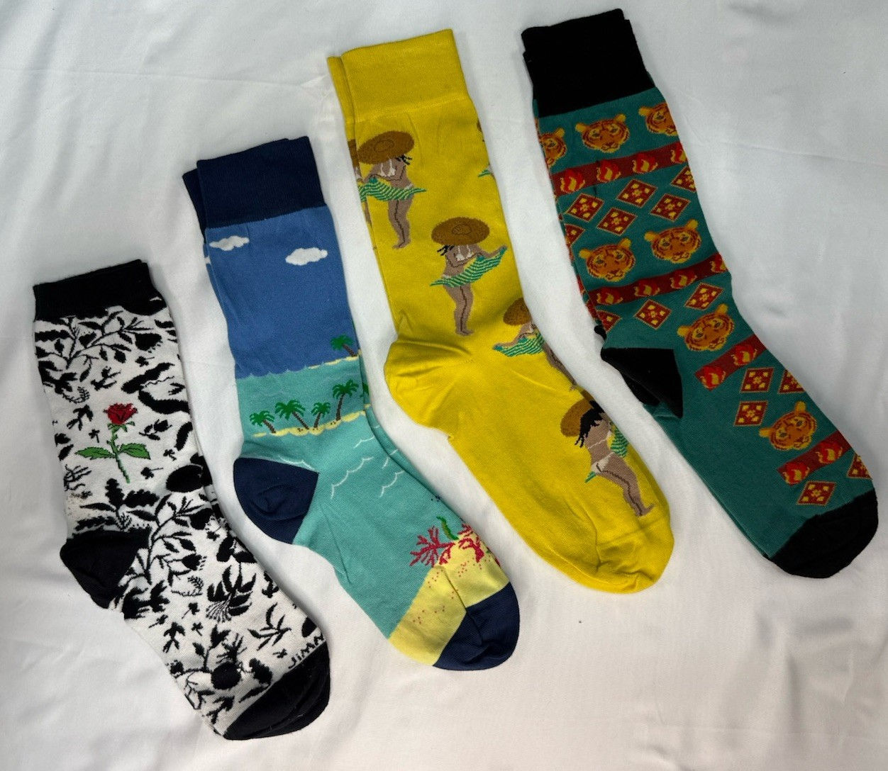 Men’s Jimmy Lion Dress Socks (10-13) 4-Pack