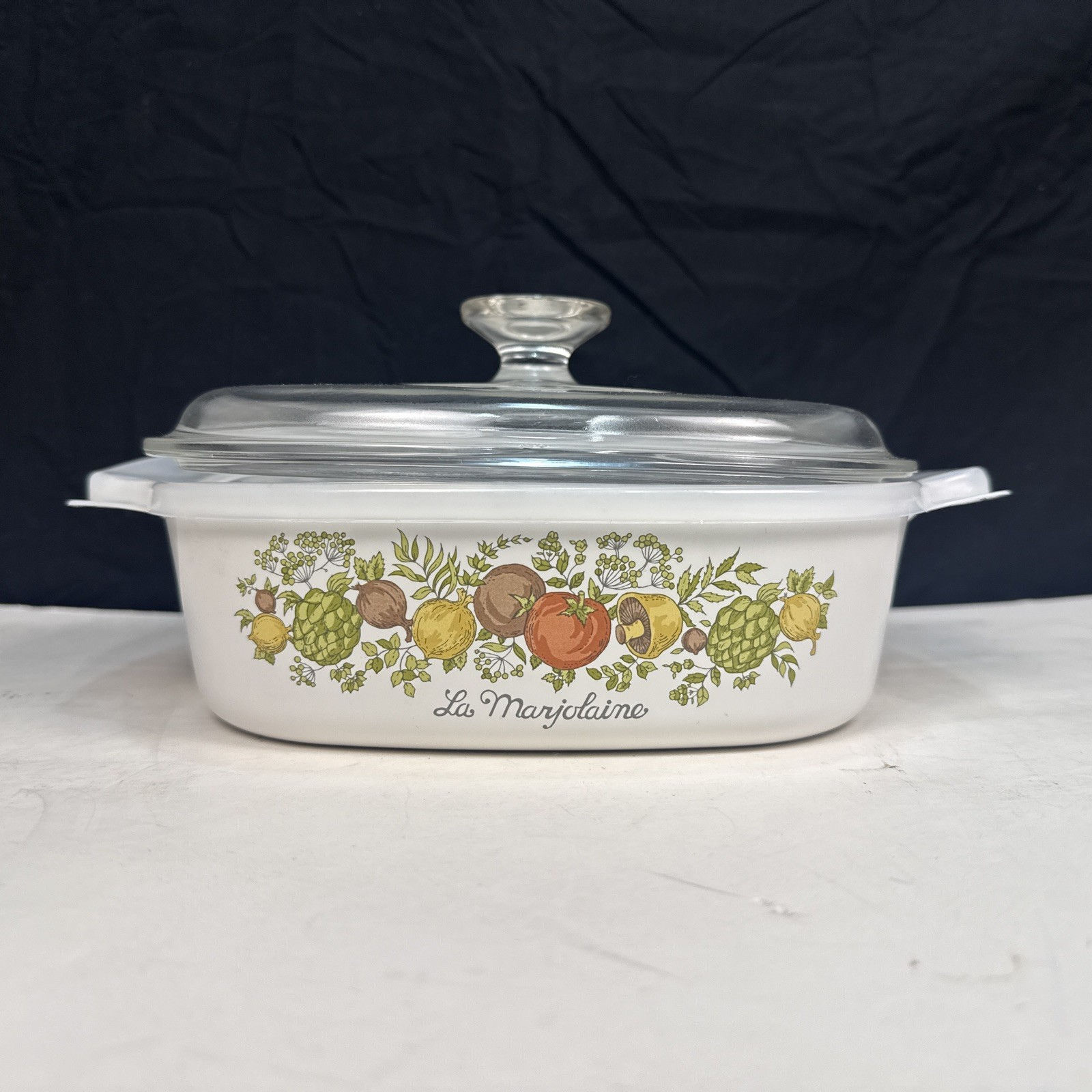 Vintage Corning Ware Spice of Life La Marjolaine A-2-B 2qt, Pyrex W/ 2 Lids