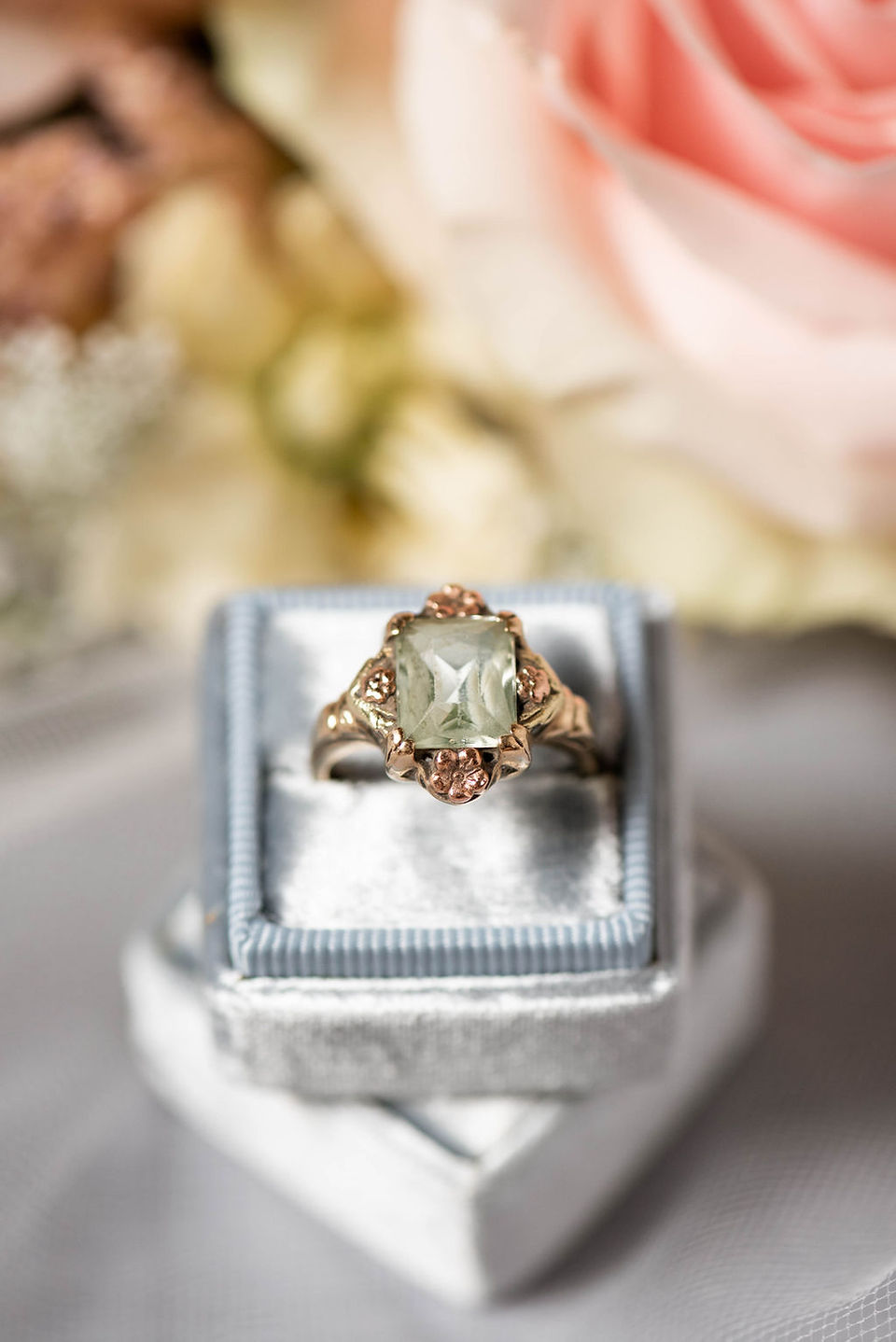 Vintage wedding ring