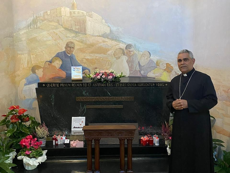 VISITA DE DOM ALDEMIRO DE SENA (BISPO DE GUARABIRA/PB), AO TÚMULO DE SÃO JOÃO CALABRIA, NA ITÁLIA.