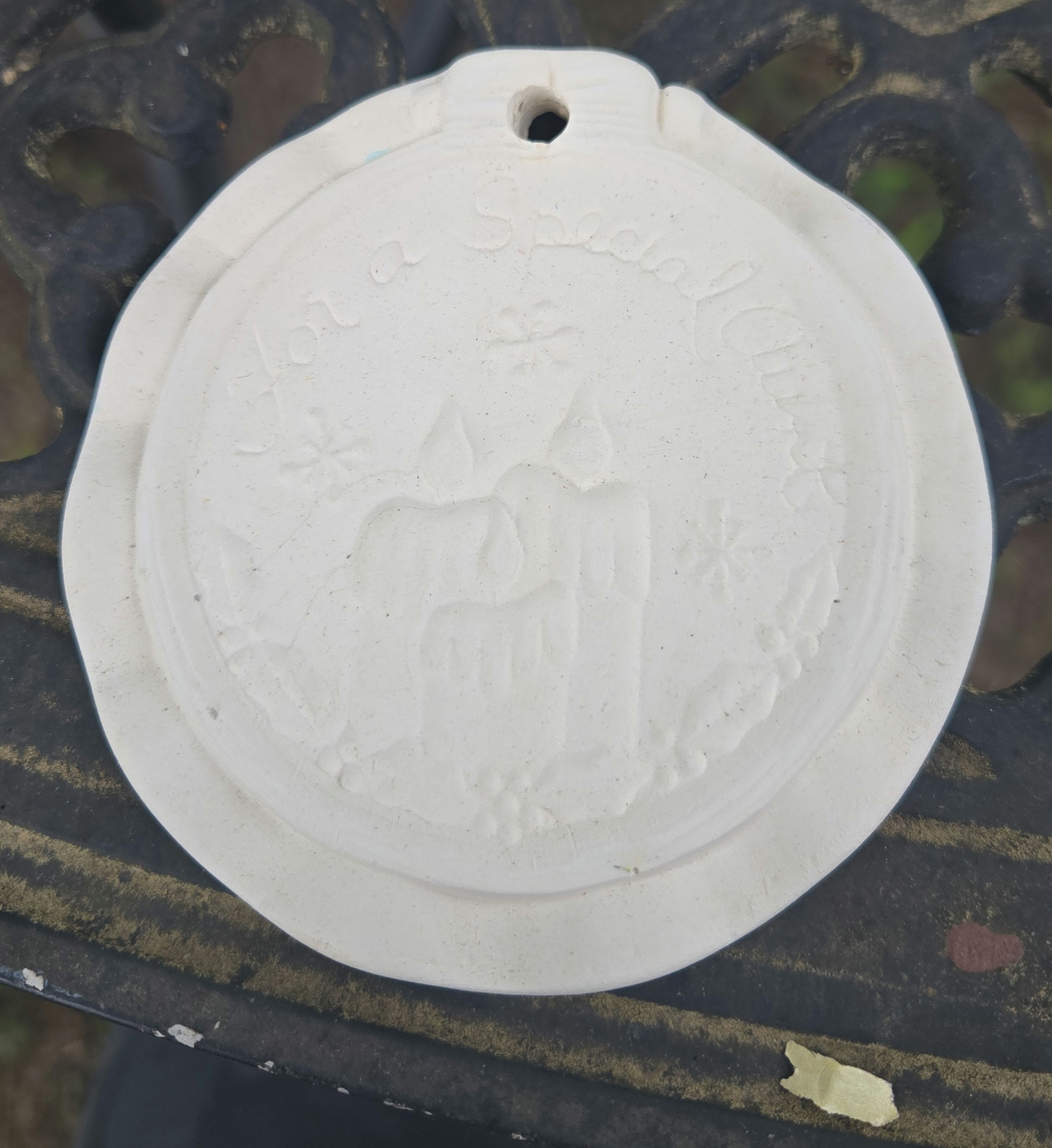 For a special aunt ornament 