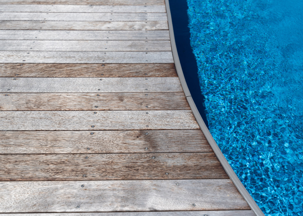 Yakas SH10 Pool deck-8.jpg