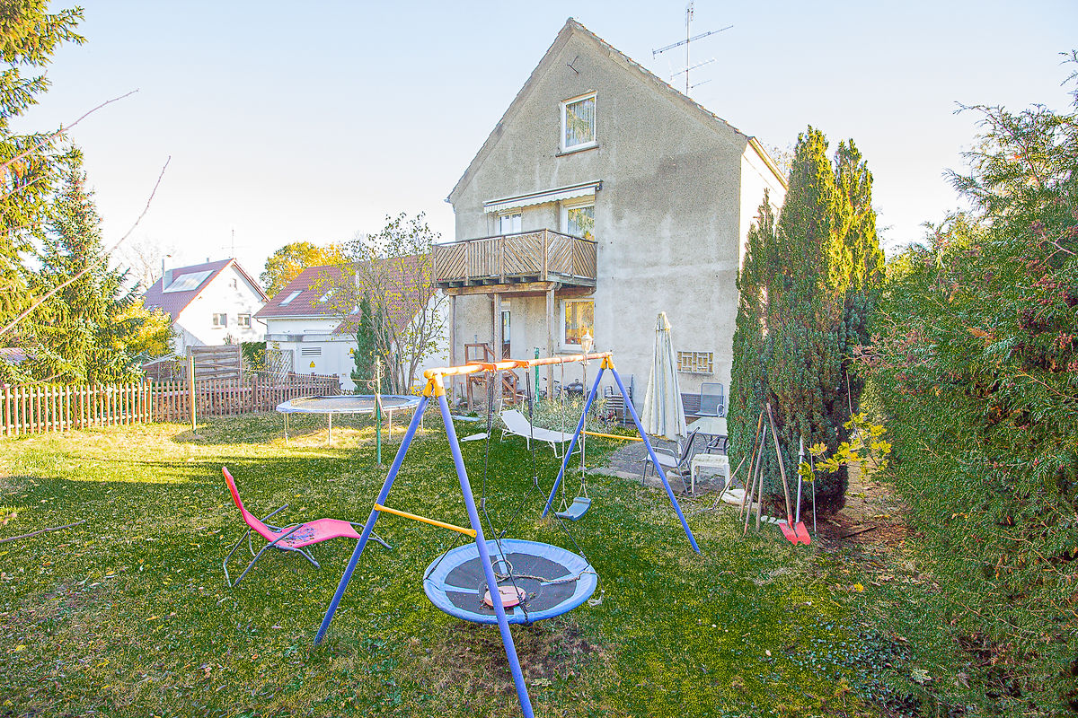 VERKAUFT: Zweifamilienhaus mit getrennten Wohnungen in ruhiger Lage – Foto 9