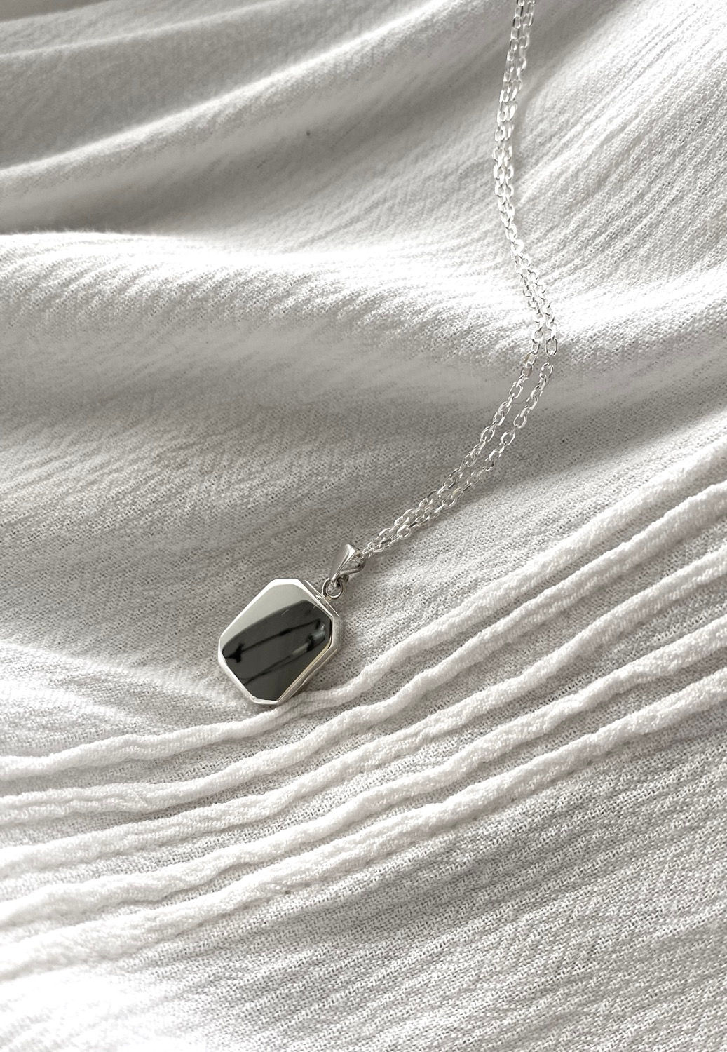 Silver rectangle locket