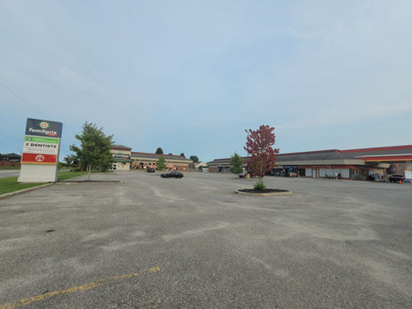 Parking for Thai Origin Massage customer at 1-269 Rue de Cannes, Gatineau, QC J8T 8C5